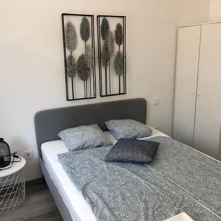 Apartment Bella Fiore 4 *